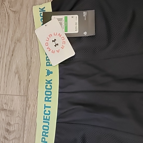 Project Rock shorts - Picture 3 of 6